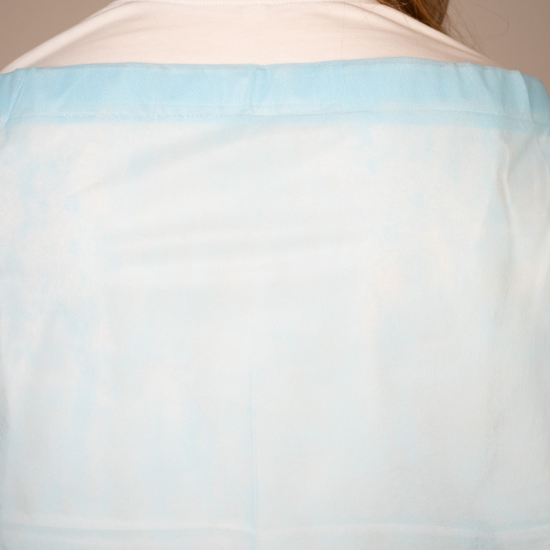 Накидка для пациента на кулиске 160*110 см пл 20 (5 шт/уп, 150 шт/кор) (голубой)