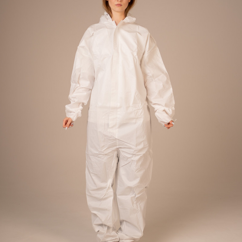 Комбинезон защитный из ламинированного нетканого материала XXL 50шт/кор) Комбинезон защитный из ламинированного нетканого материала XXL 50шт/кор)