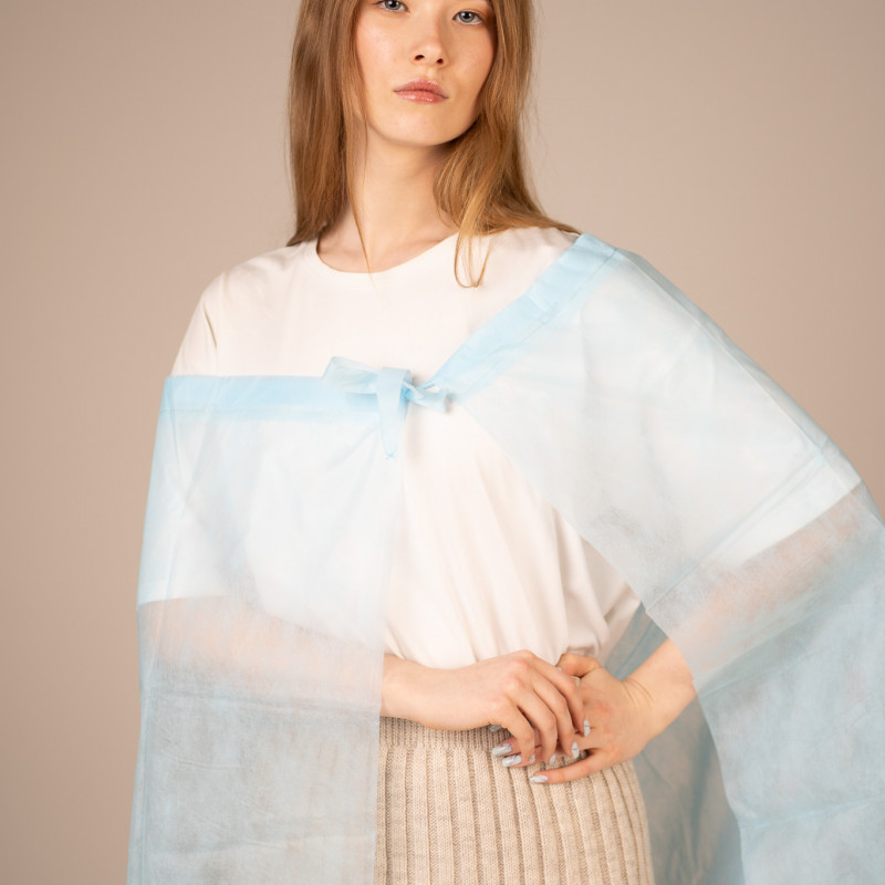 Накидка для пациента на кулиске 160*110 см пл 20 (5 шт/уп, 150 шт/кор) (голубой)