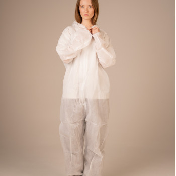 Комбинезон медицинский нестерильный Albens 25 г/м2, XXXXL (5 шт/уп; 25 шт/кор) Комбинезон медицинский нестерильный Albens 25 г/м2, XXXXL (5 шт/уп; 25 шт/кор)