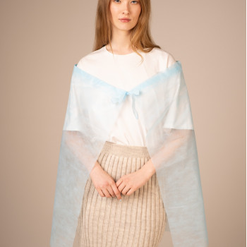 Накидка для пациента на кулиске 110*70 см пл 20 (10 шт/уп, 250 шт/кор) (голубой)