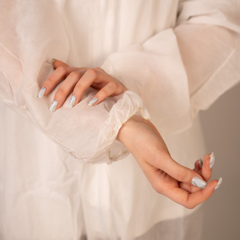 Комбинезон медицинский нестерильный Albens 25 г/м2, XXXXL (5 шт/уп; 25 шт/кор) Комбинезон медицинский нестерильный Albens 25 г/м2, XXXXL (5 шт/уп; 25 шт/кор)