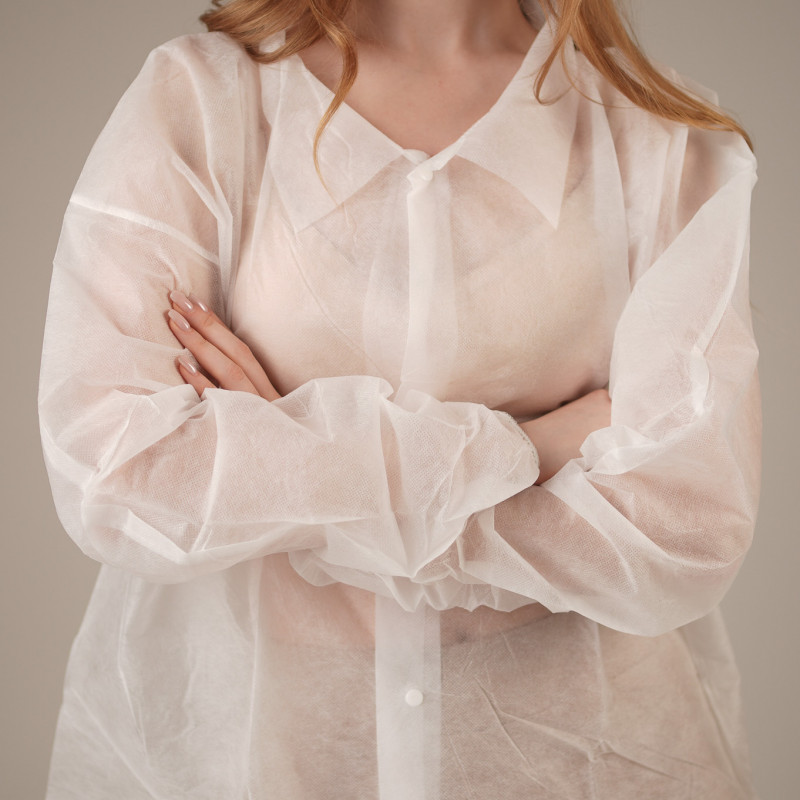 Халат медицинский на КНОПКАХ, 20 г/м2, XXL (10 шт/уп; 50 шт/кор) (, белый)