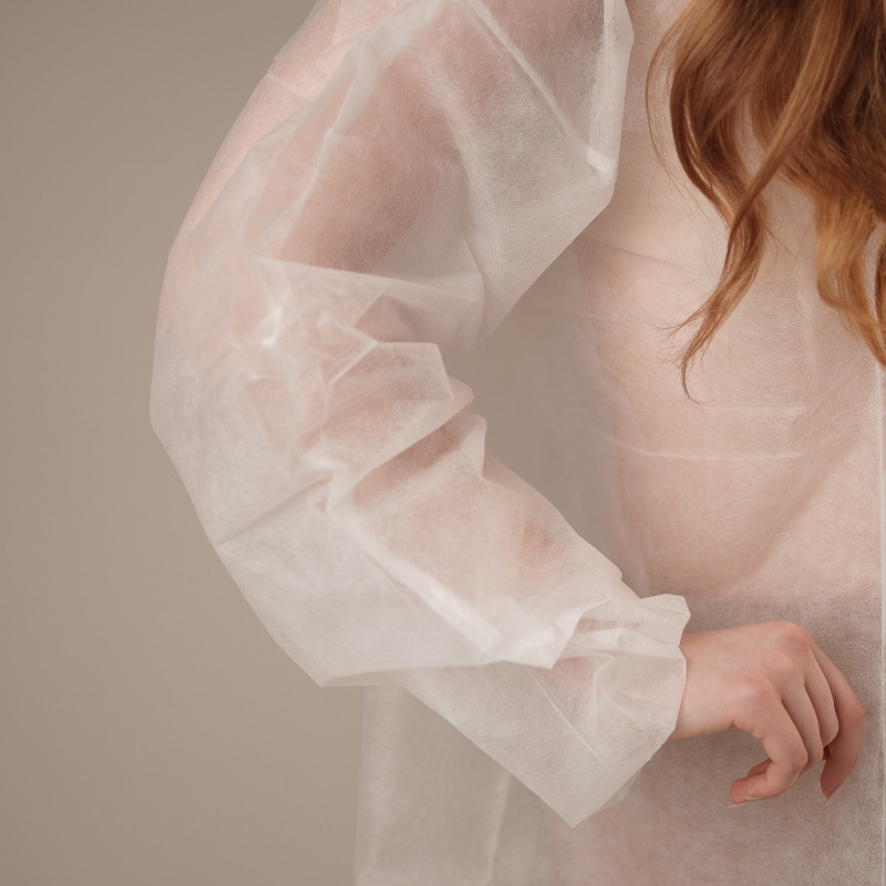 Халат медицинский на ЛИПУЧКАХ, 30 г/м2, XL (50 шт/кор) (, белый)