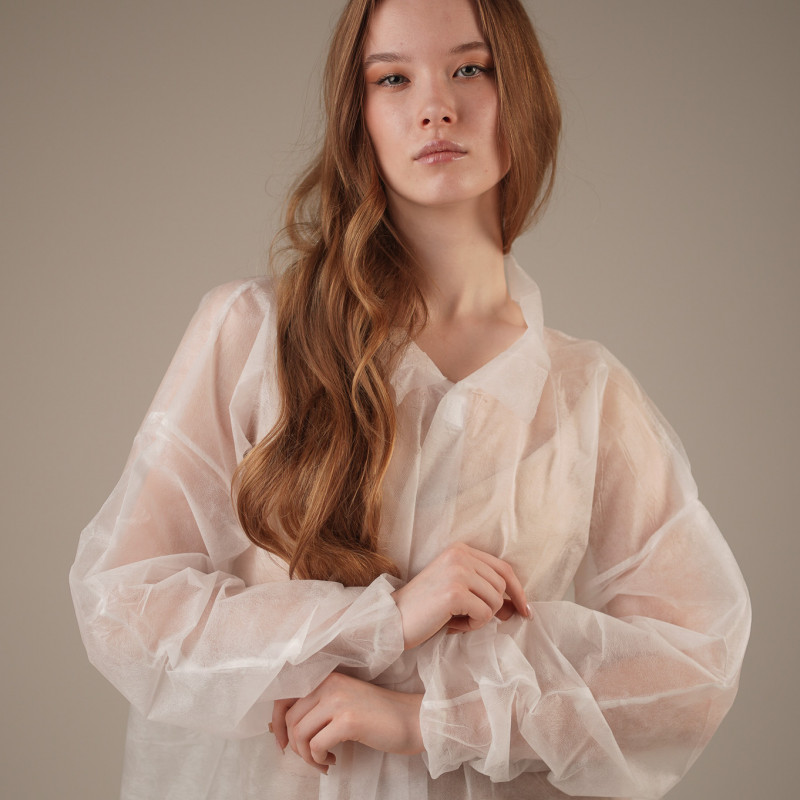 Халат медицинский на ЛИПУЧКАХ, 20 г/м2, XXL (10 шт/уп; 50 шт/кор) (, белый)