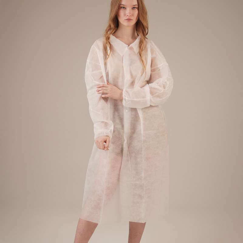 Халат медицинский на КНОПКАХ, 20 г/м2, XL (10 шт/уп; 50 шт/кор) (, белый)