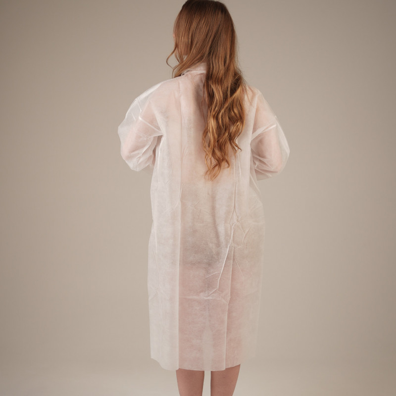 Халат медицинский на КНОПКАХ, 20 г/м2, XL (10 шт/уп; 50 шт/кор) (, белый)