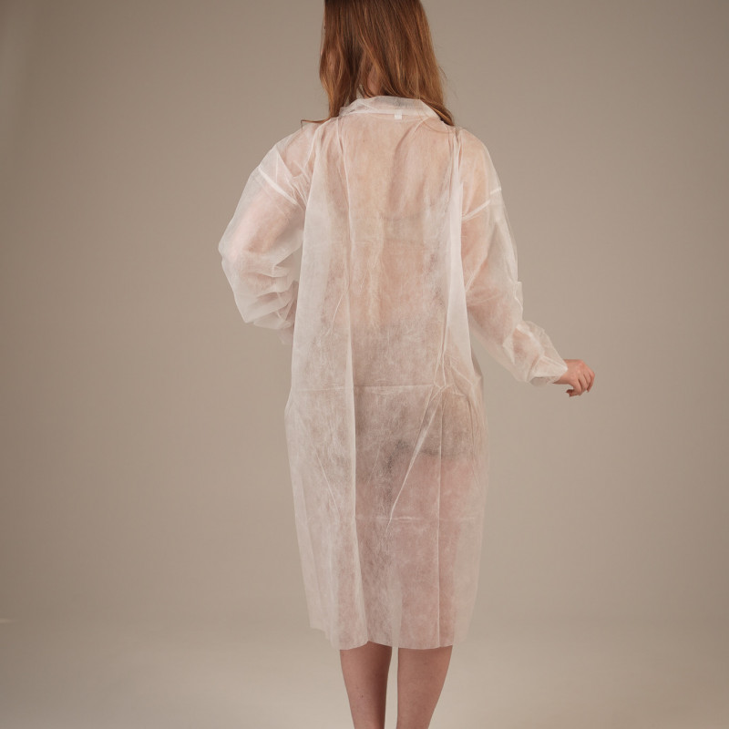 Халат медицинский на КНОПКАХ, 20 г/м2, L (50 шт/кор) (, белый) Халат медицинский на КНОПКАХ, 20 г/м2, L (50 шт/кор) (, белый)