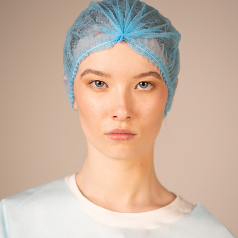 Шапочка-берет Шарлотта, 12г/кв.м, 48см (100 шт/уп, 1000 шт/кор) (6702, белый) Шапочка-берет Шарлотта, 12г/кв.м, 48см (100 шт/уп, 1000 шт/кор) (6702, белый)